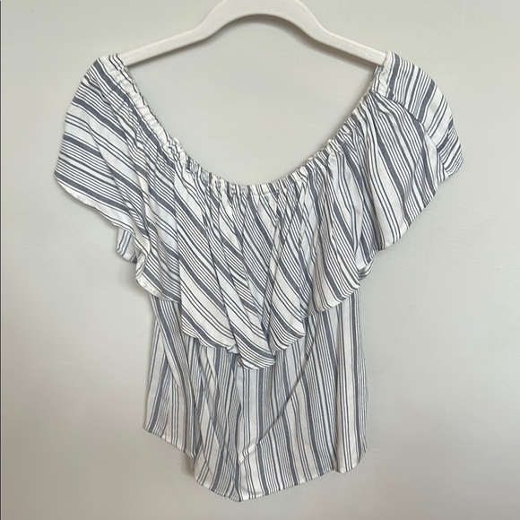 Wayf Tops - Wayf White and Blue Blouse